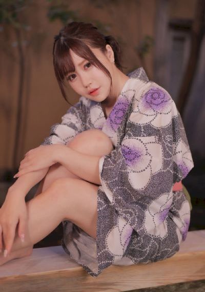 她来自北京