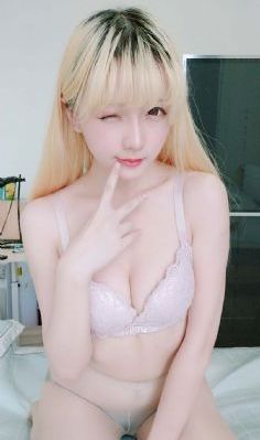 欧美极品在线播放