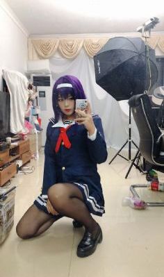 他来了