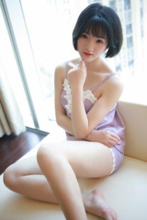 竹楼记事