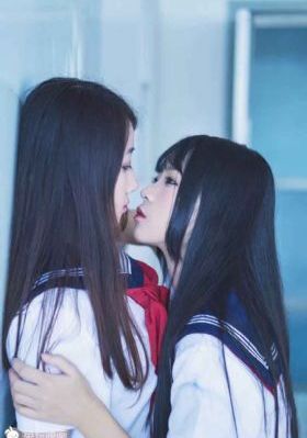 日本边做边吃奶aⅴ视频免费