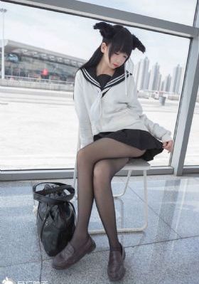 伦理年轻漂亮小