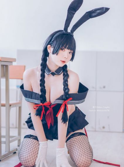 《爱的迫降》电视剧