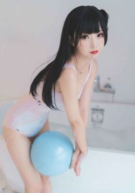 《本能》西班牙