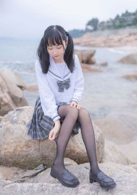 两个女人互添下身视频在线观看